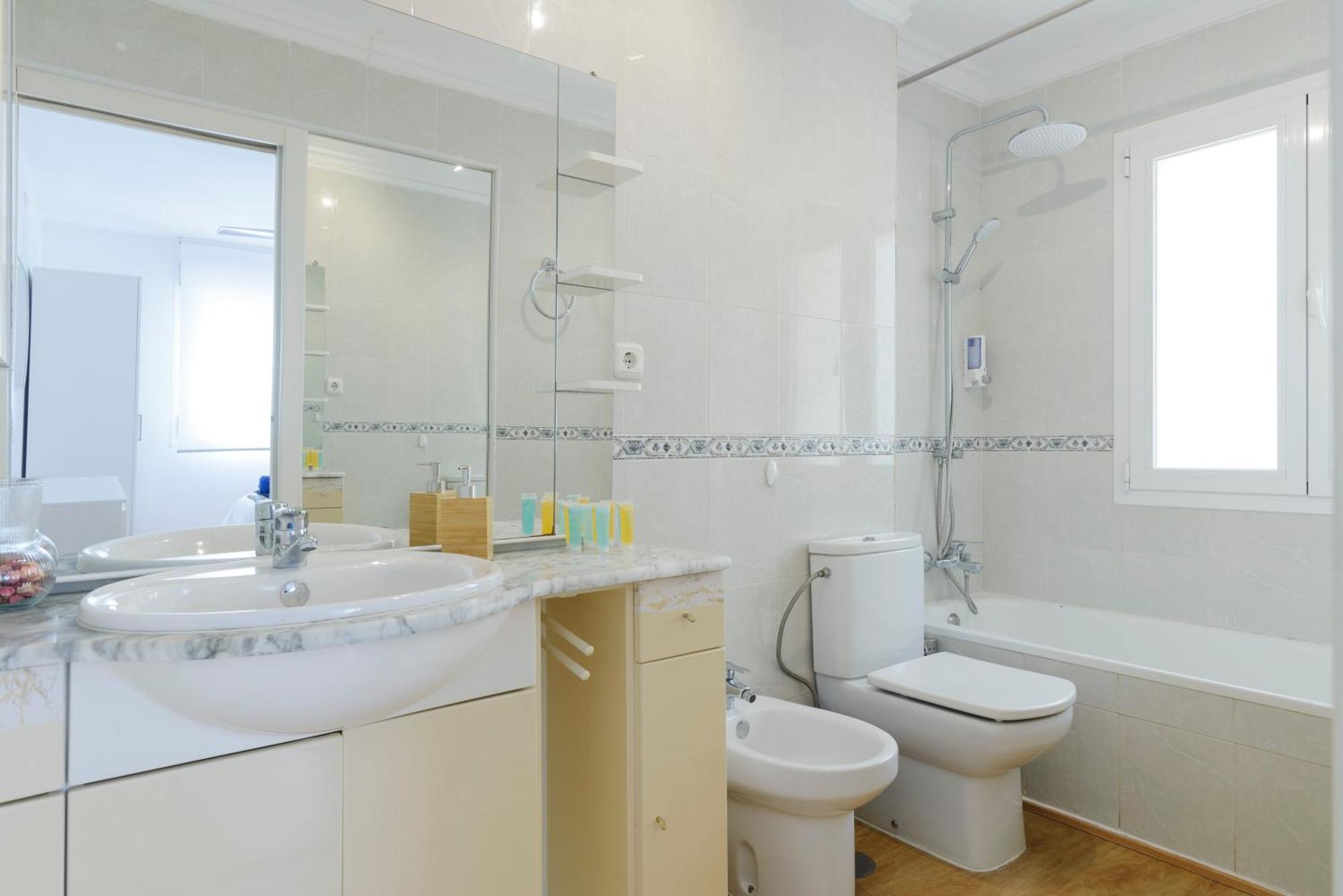 Sea Front Apartment In Marbella Center Extérieur photo